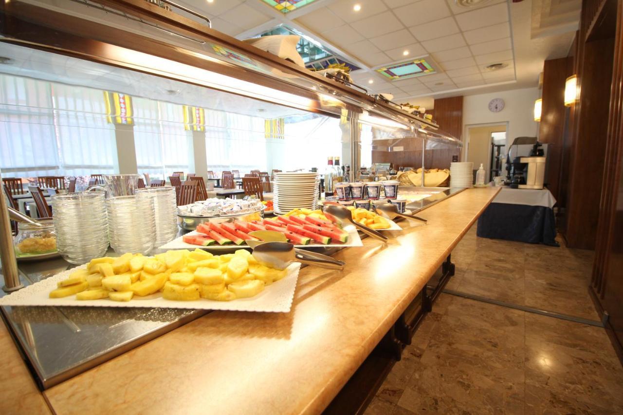 Continental B&B City Hotel Bibione Exterior photo