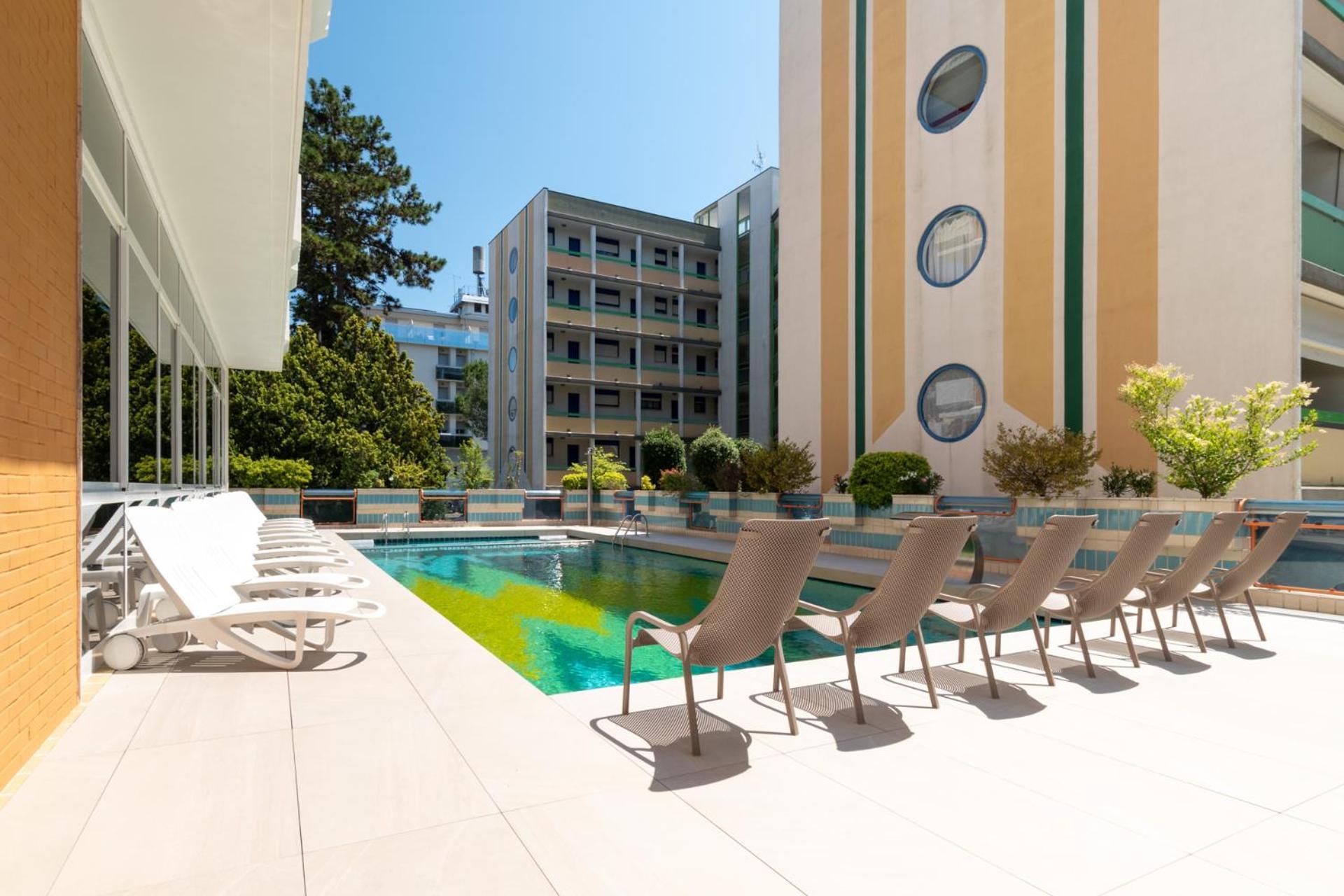 Continental B&B City Hotel Bibione Exterior photo